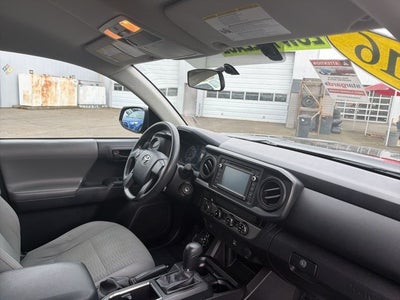 2016 Toyota Tacoma SR V6