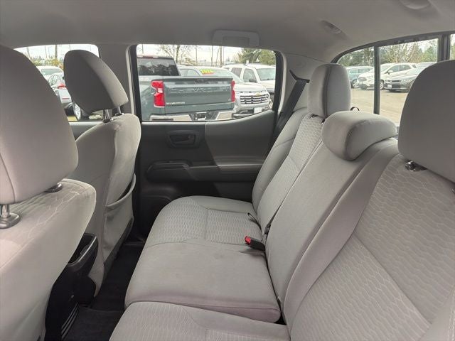 2016 Toyota Tacoma SR V6