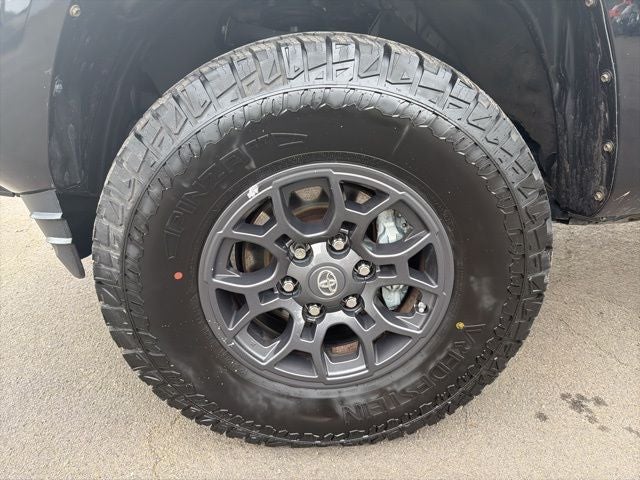 2016 Toyota Tacoma SR V6