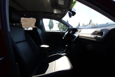 2018 Volkswagen Tiguan 2.0T SEL 3RD ROW SEAT 4Motion