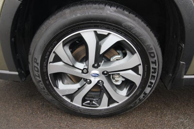 2022 Subaru Outback Touring