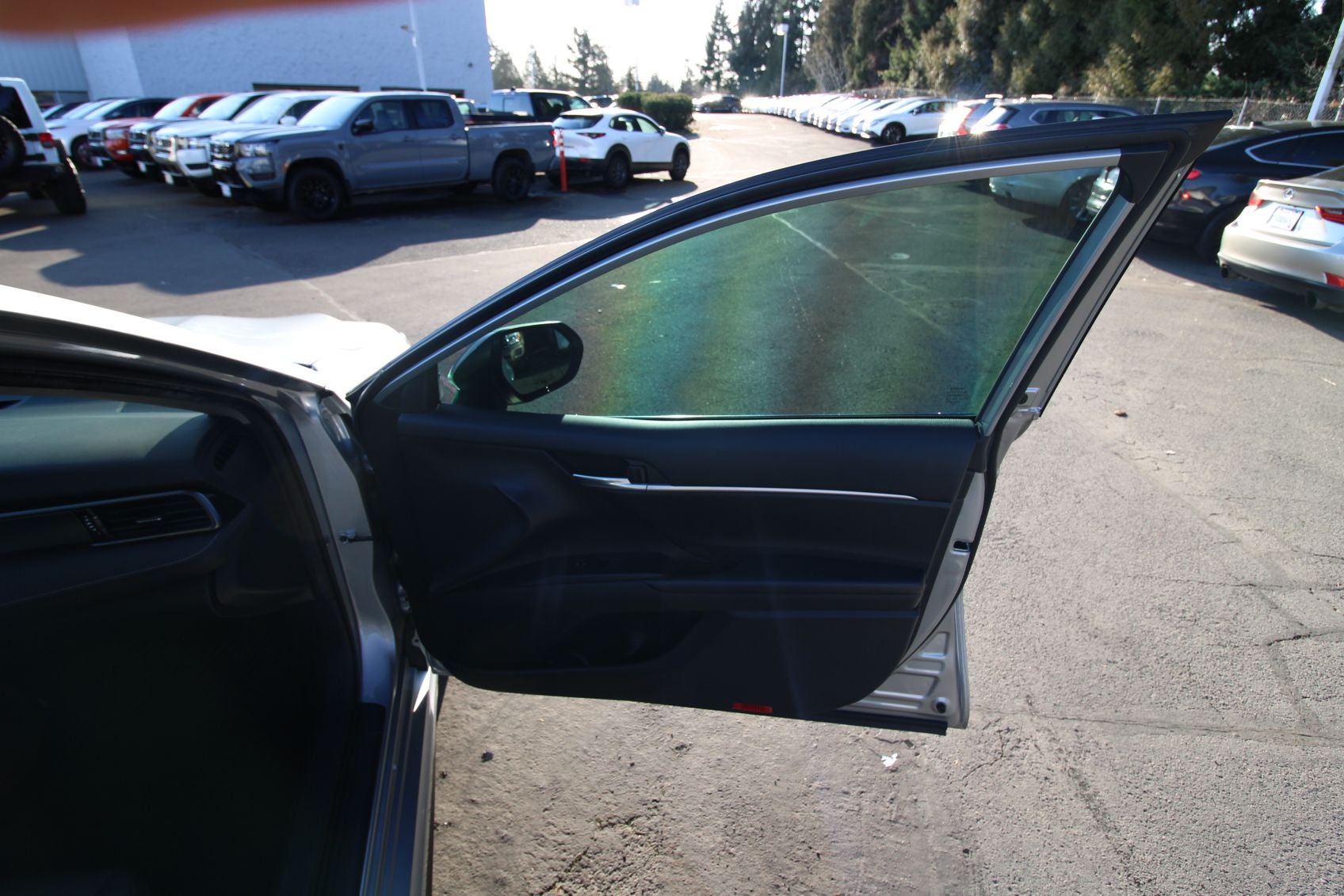 2023 Toyota Camry SE AWD