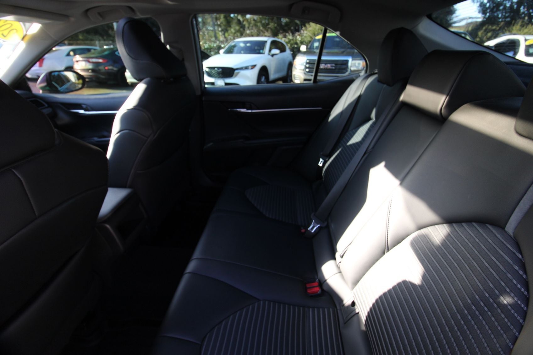 2023 Toyota Camry SE AWD