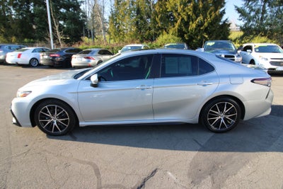 2023 Toyota Camry SE AWD