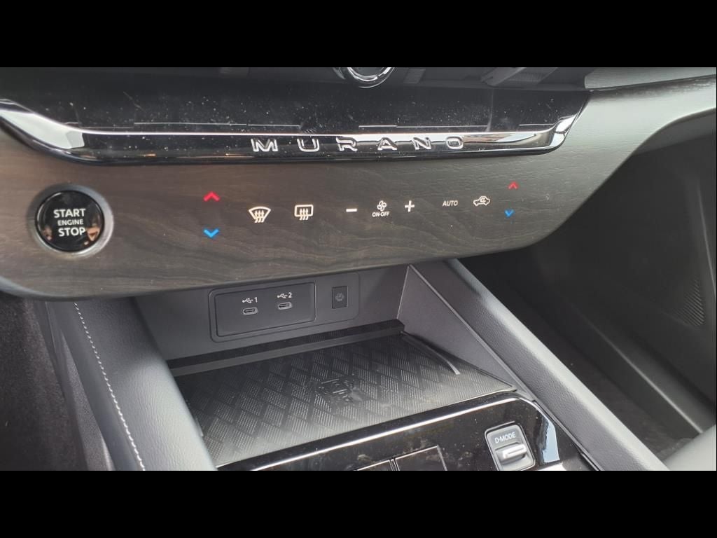 2025 Nissan Murano SV