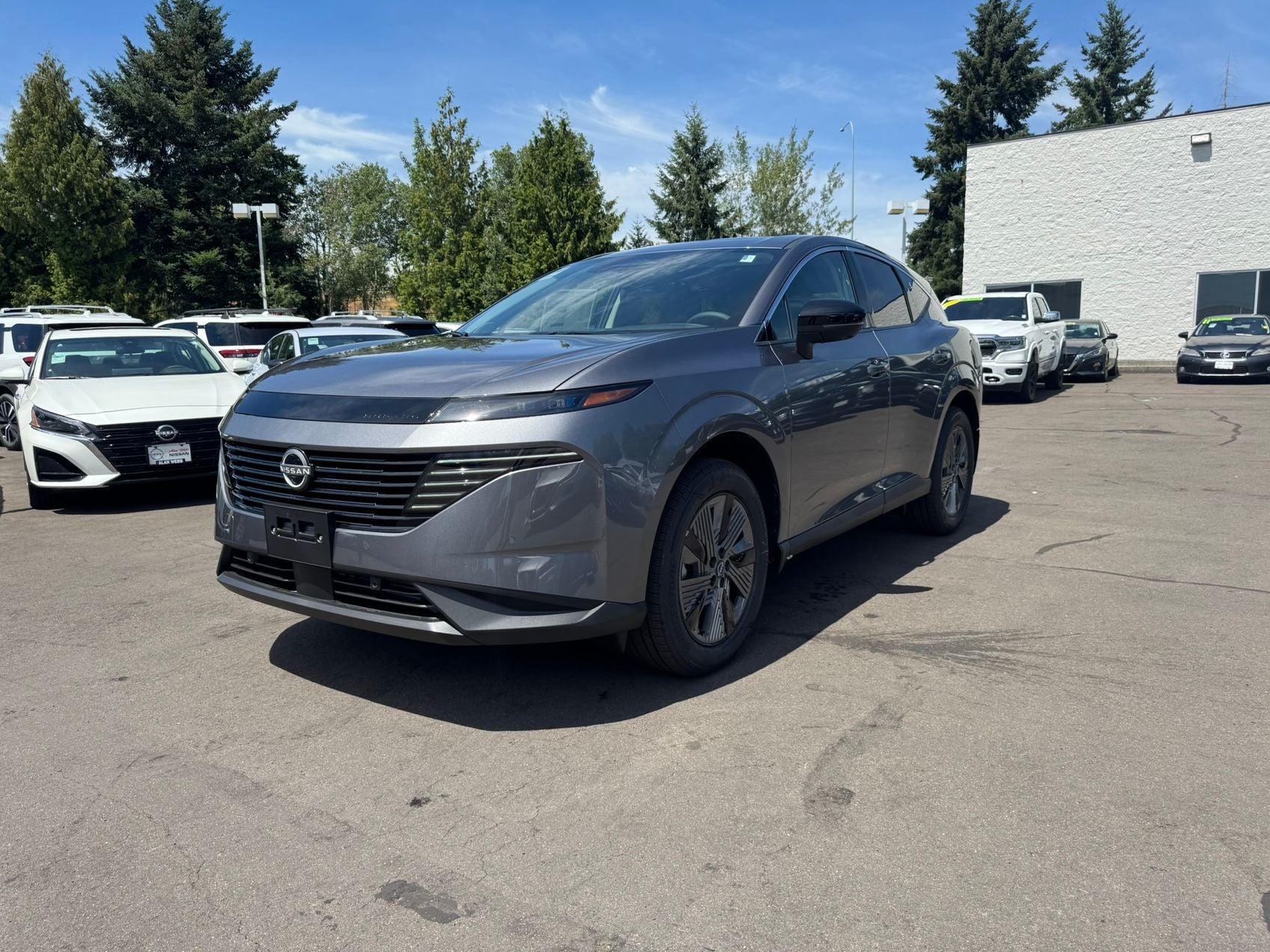 2025 Nissan Murano SL