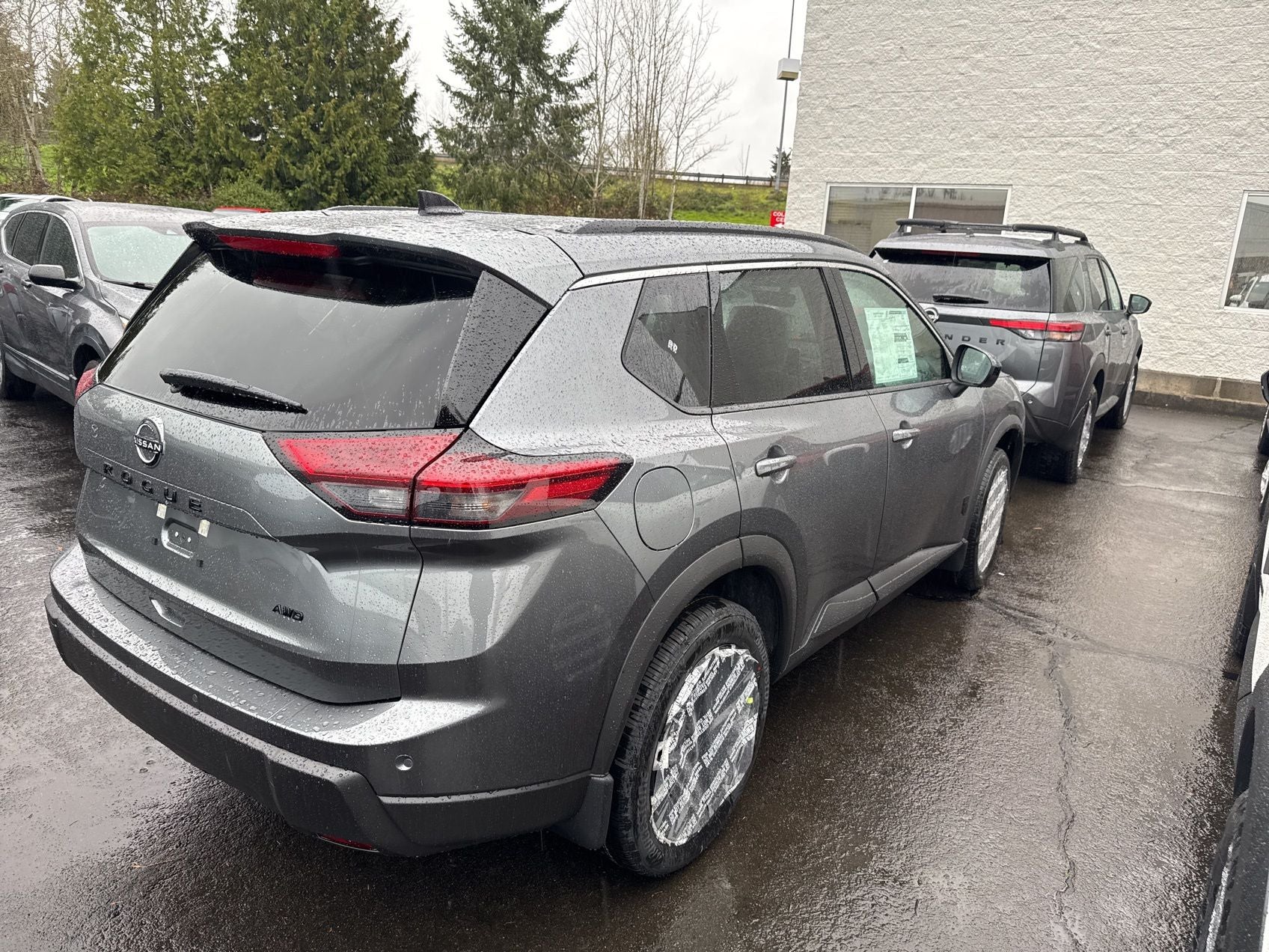 2026 Nissan Rogue SV