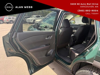 2026 Nissan Rogue Rock Creek