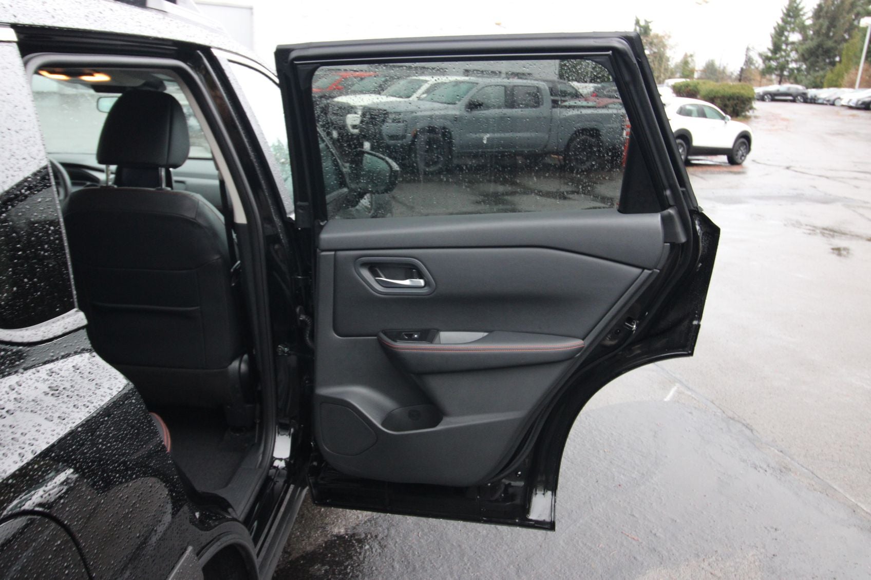 2025 Nissan Rogue Rock Creek Certified