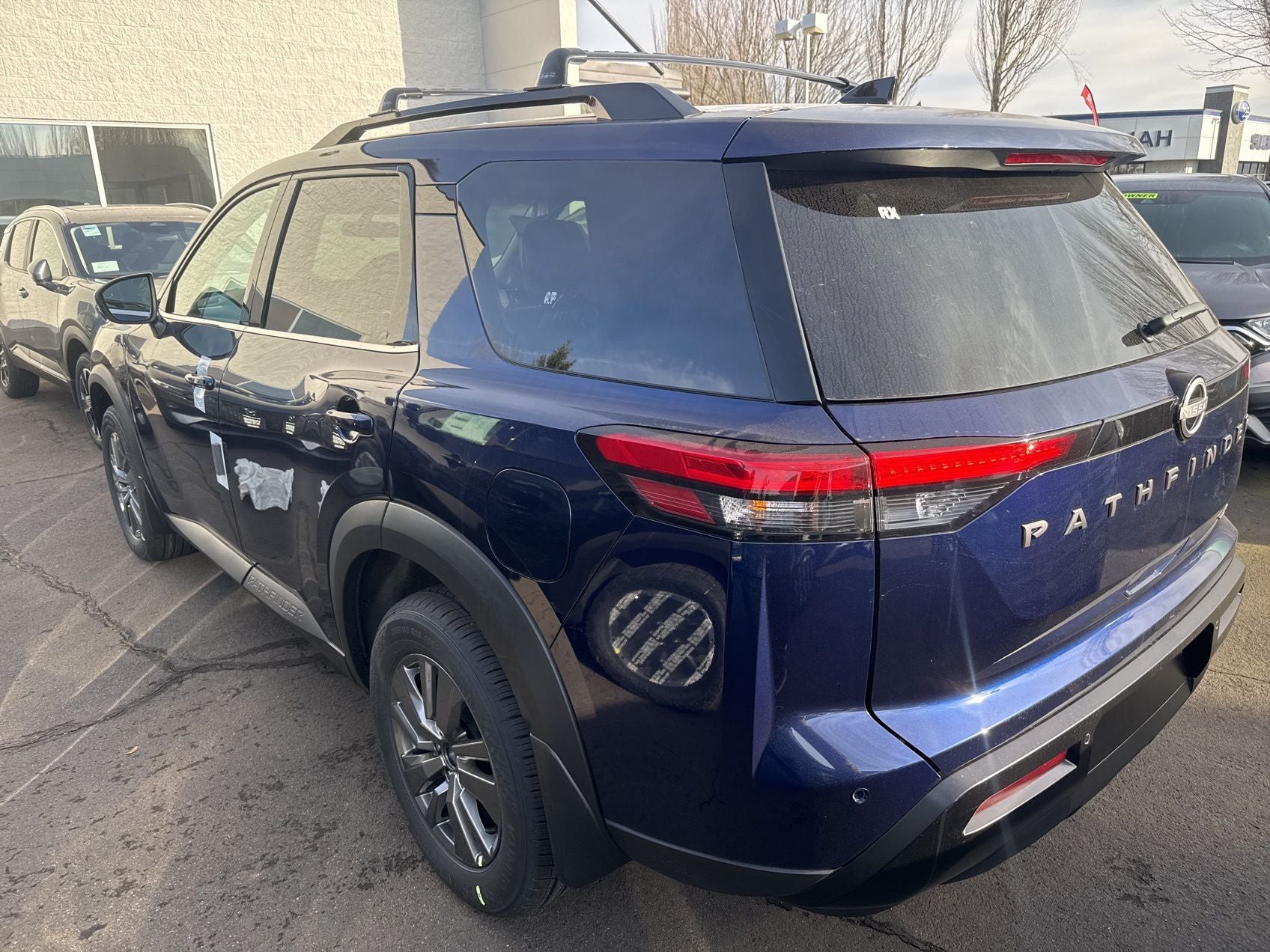 2026 Nissan Pathfinder SV