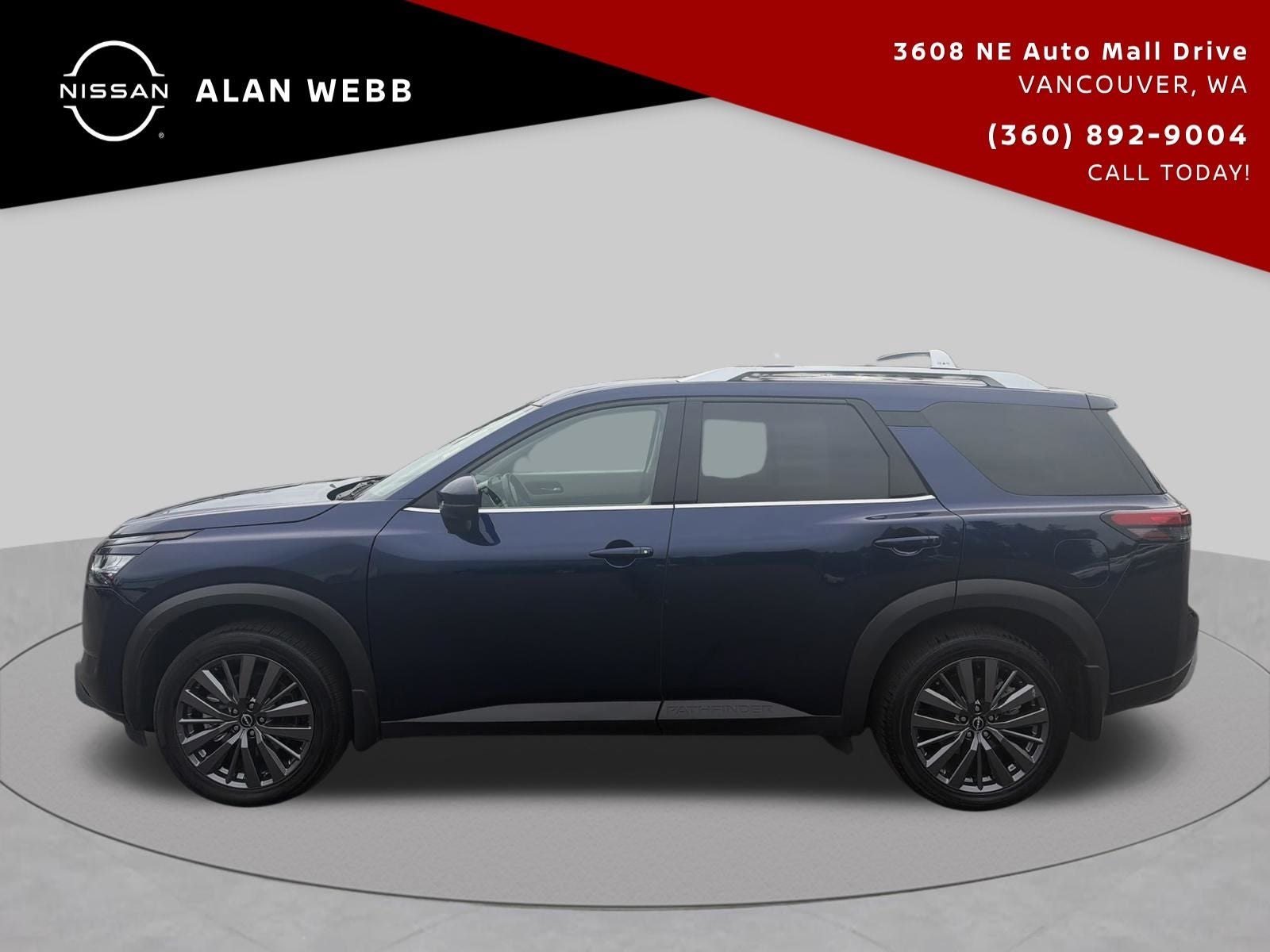 2023 Nissan Pathfinder SL