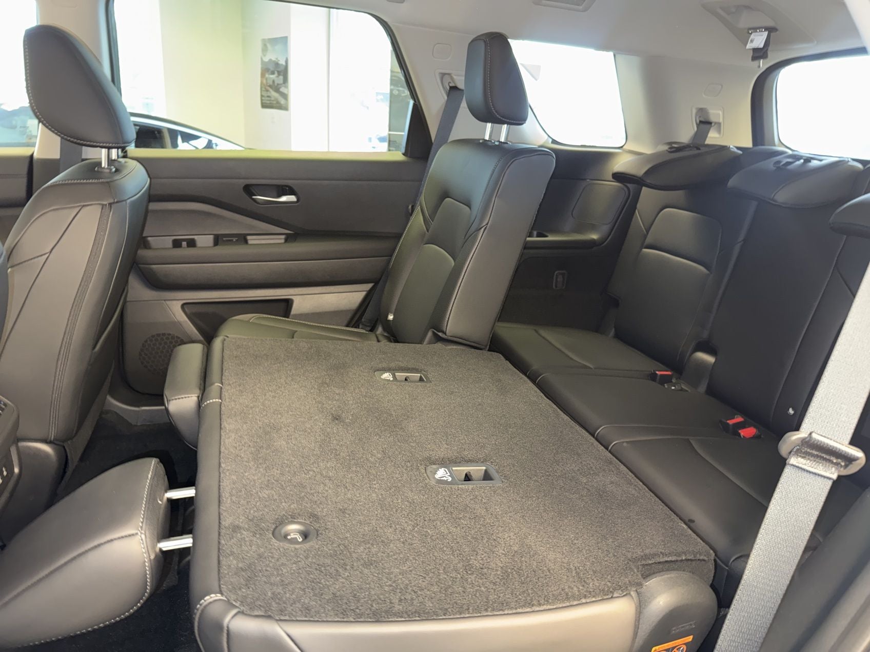 2026 Nissan Pathfinder SL "2" Lift 31" Tires 18" Wheels, Tint , Basket