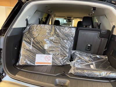 2026 Nissan Pathfinder SL "2" Lift 31" Tires 18" Wheels, Tint , Basket