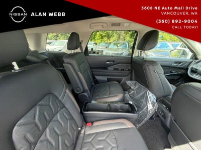2026 Nissan Pathfinder Platinum