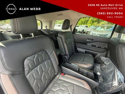 2026 Nissan Pathfinder Platinum