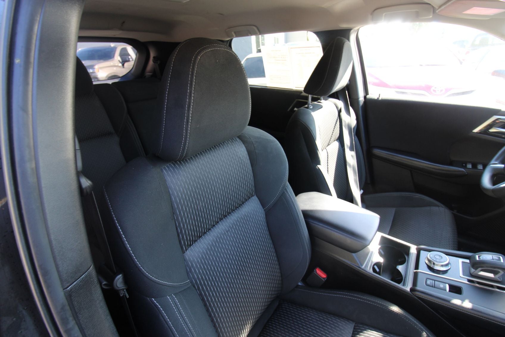 2022 Mitsubishi Outlander ES