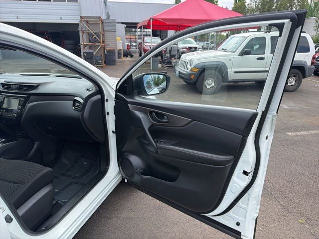 2022 Nissan Rogue Sport S