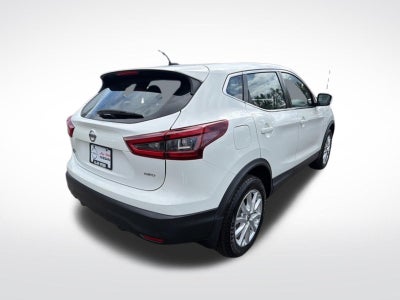 2022 Nissan Rogue Sport S