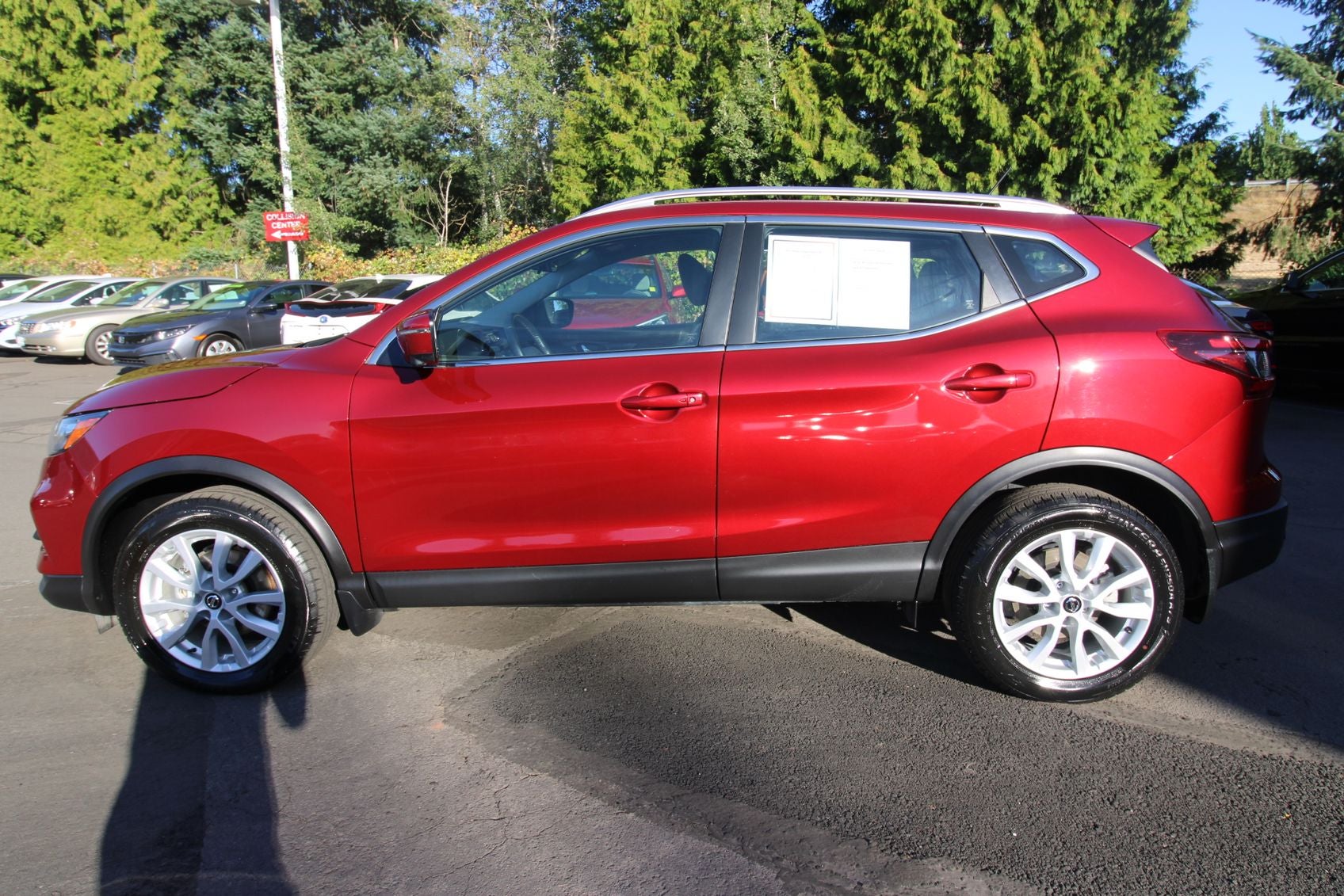 2022 Nissan Rogue Sport SV