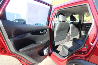 2022 Nissan Rogue Sport SV