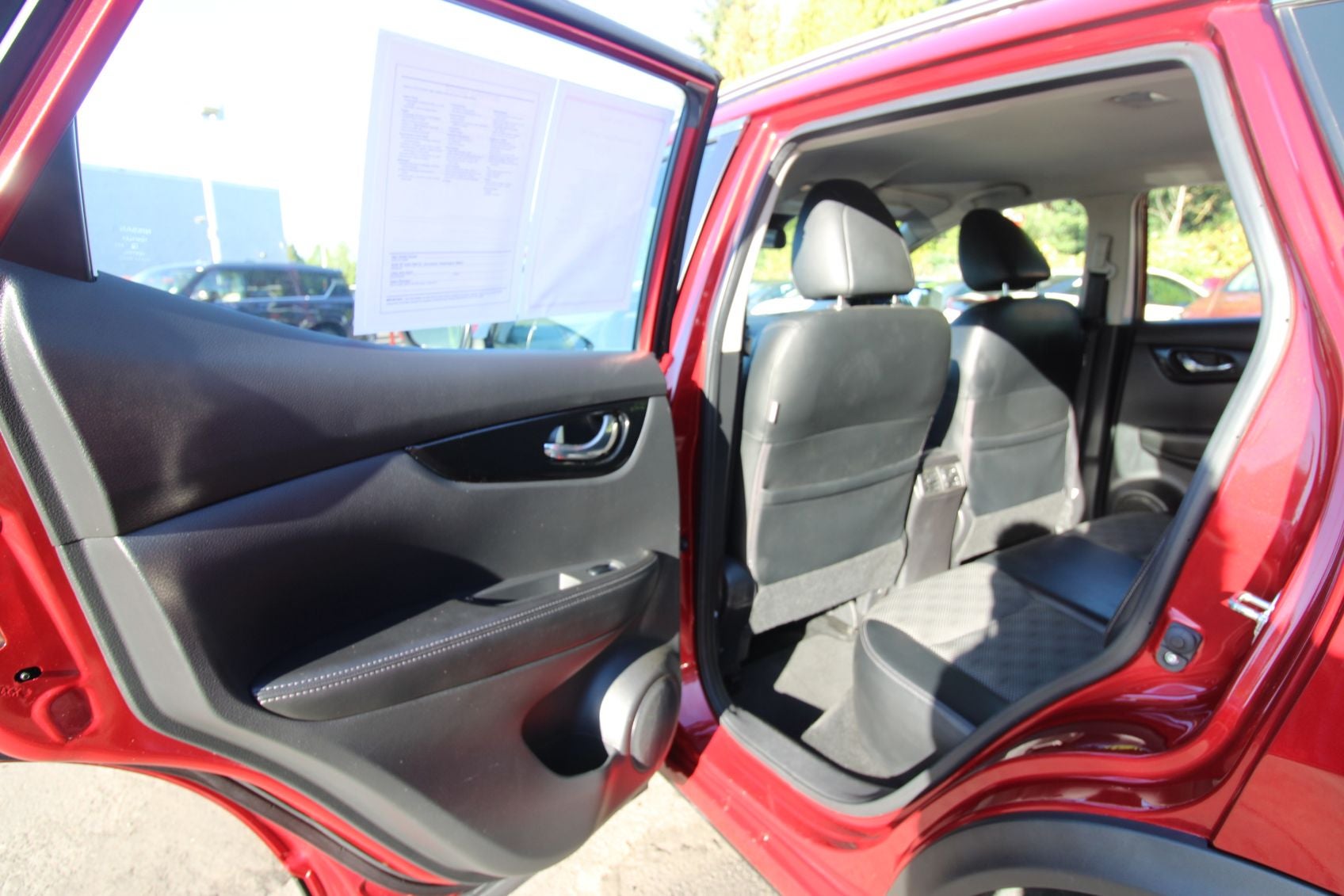 2022 Nissan Rogue Sport SV