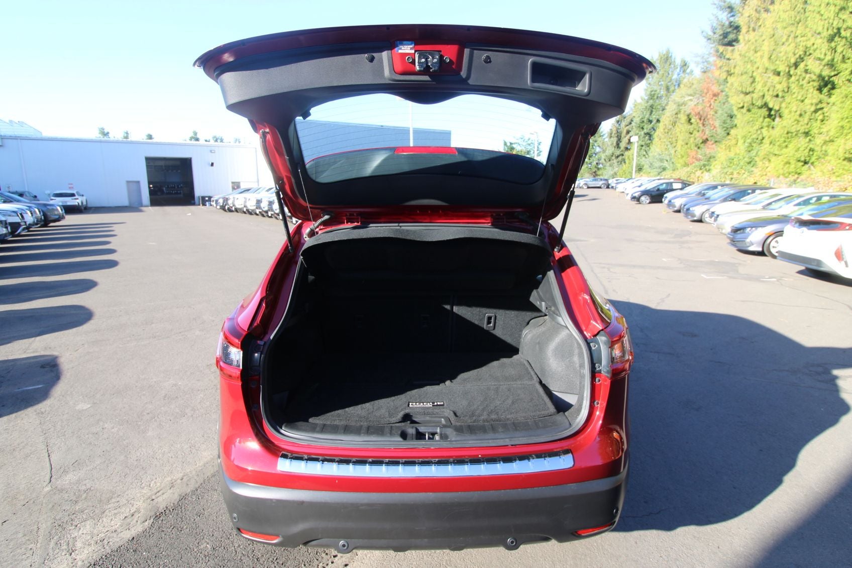 2022 Nissan Rogue Sport SV