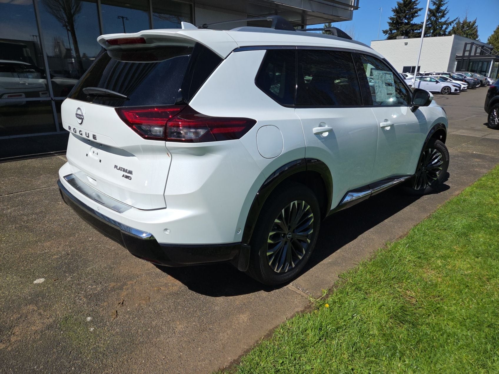 2026 Nissan Rogue Platinum
