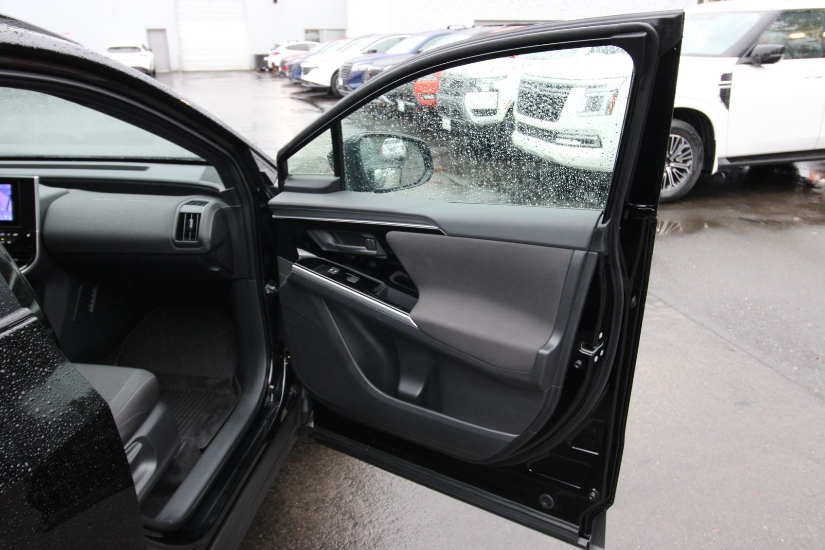 2025 Subaru Solterra Premium