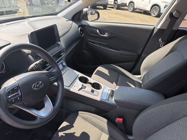 2023 Hyundai Kona Electric SE