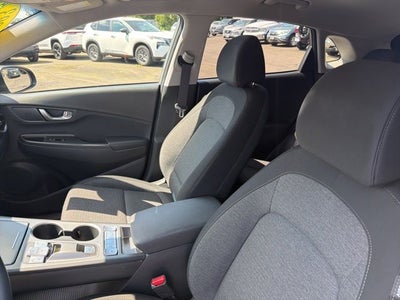 2023 Hyundai Kona Electric SE
