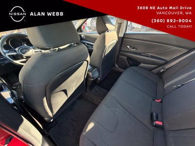 2022 Hyundai Elantra SEL