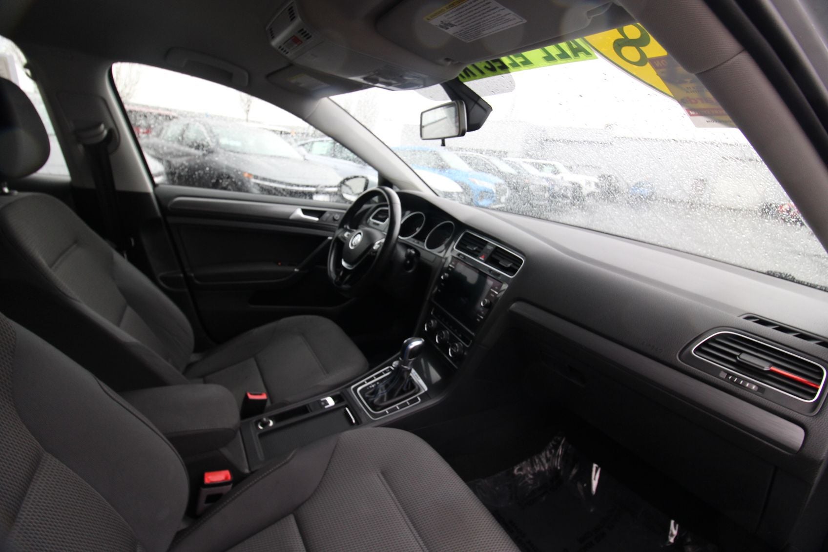 2018 Volkswagen e-Golf SE