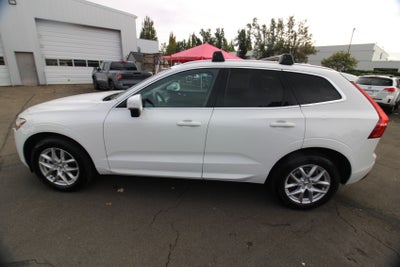 2020 Volvo XC60 T5 Momentum