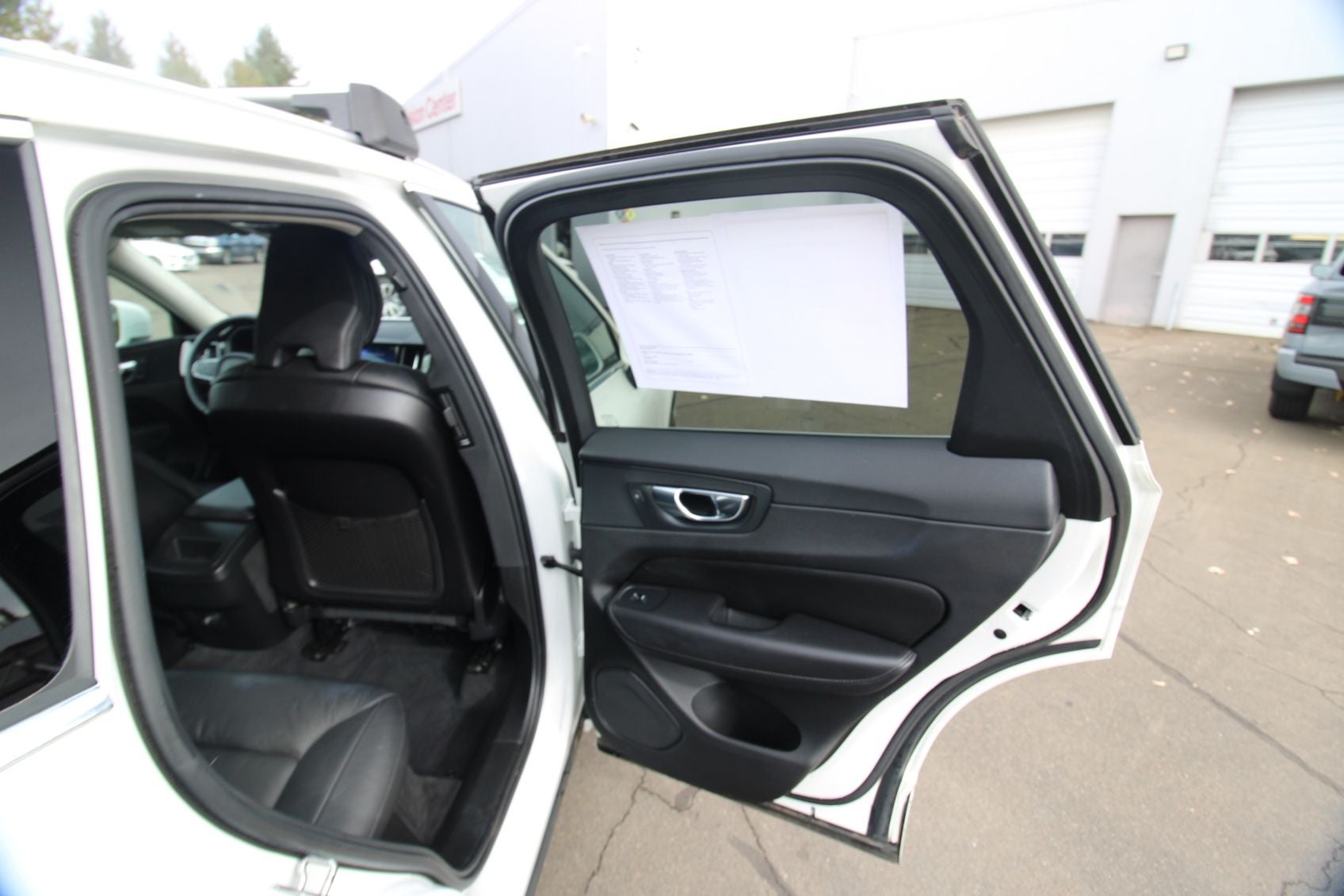 2020 Volvo XC60 T5 Momentum