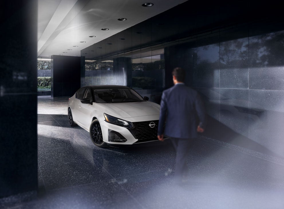 Alan Webb Nissan in Vancouver WA