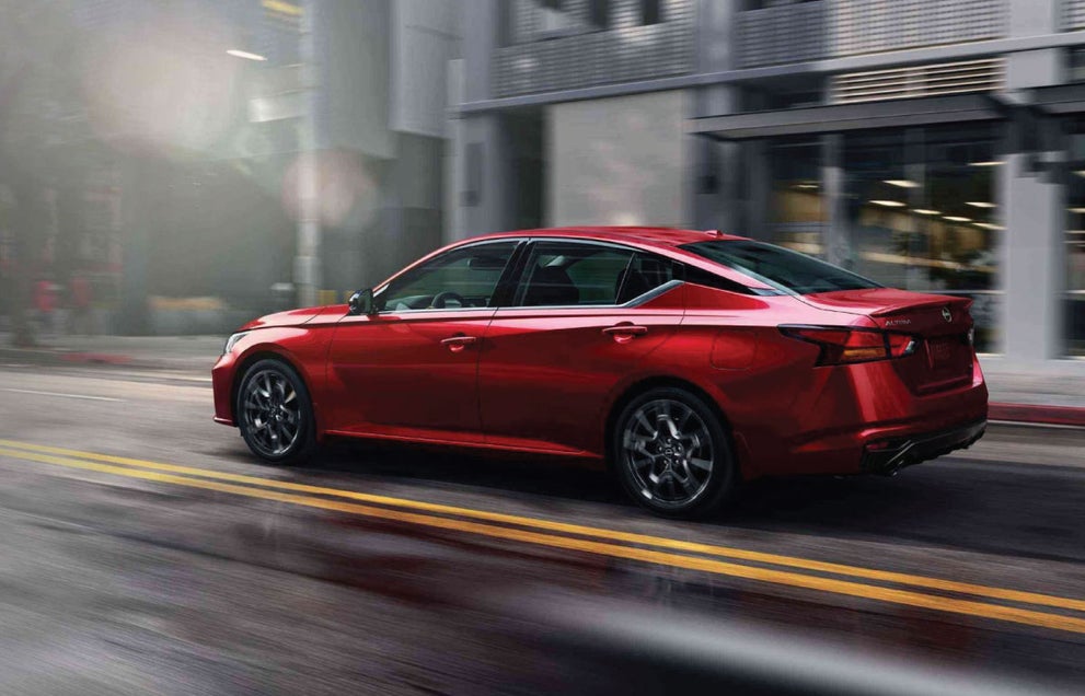 Alan Webb Nissan in Vancouver WA